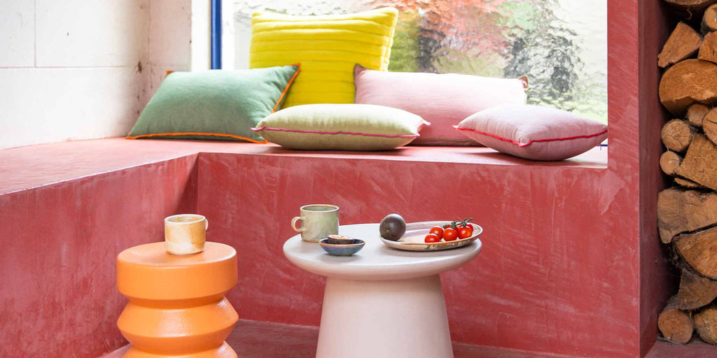 HK-Living-table-stoneware-terrazzo-ambiance-2048-Atelier-Kumo