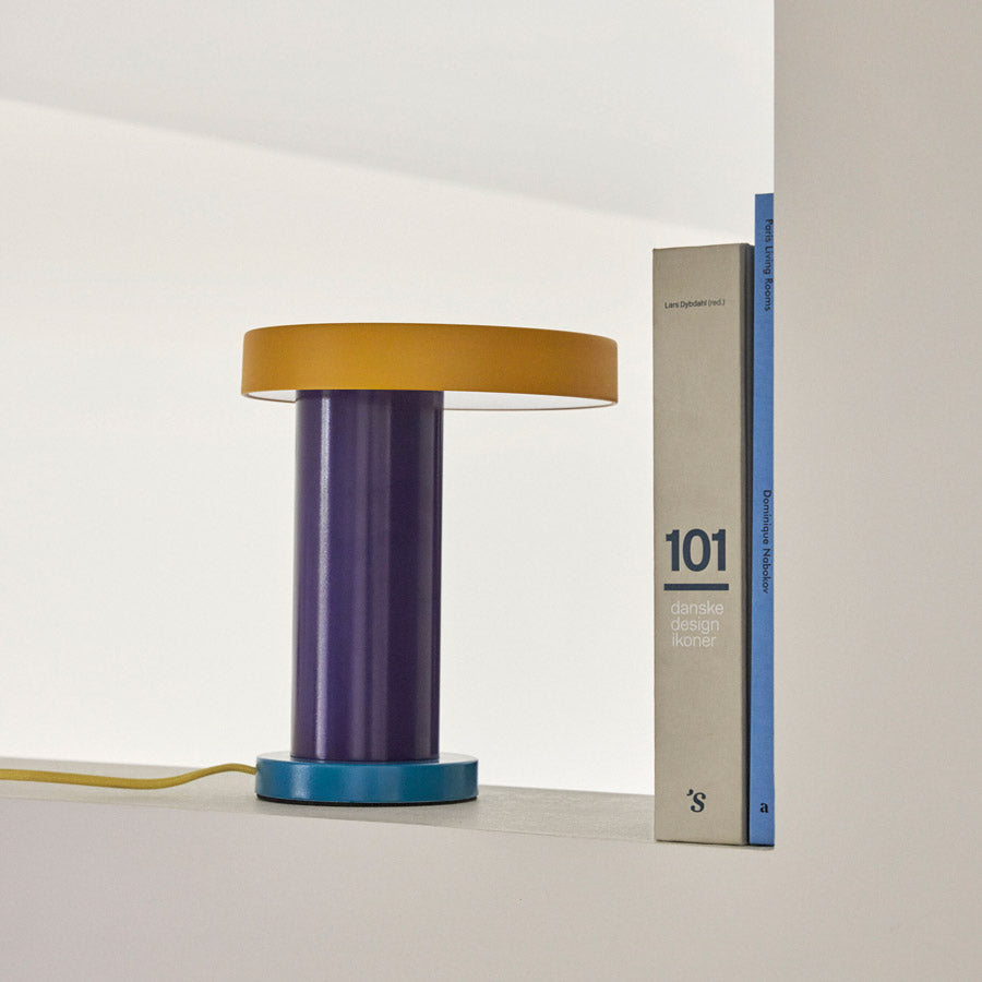 Hubsch-lampe-a-poser-magic-jaune-violet-bleu-design-Atelier-Kumo