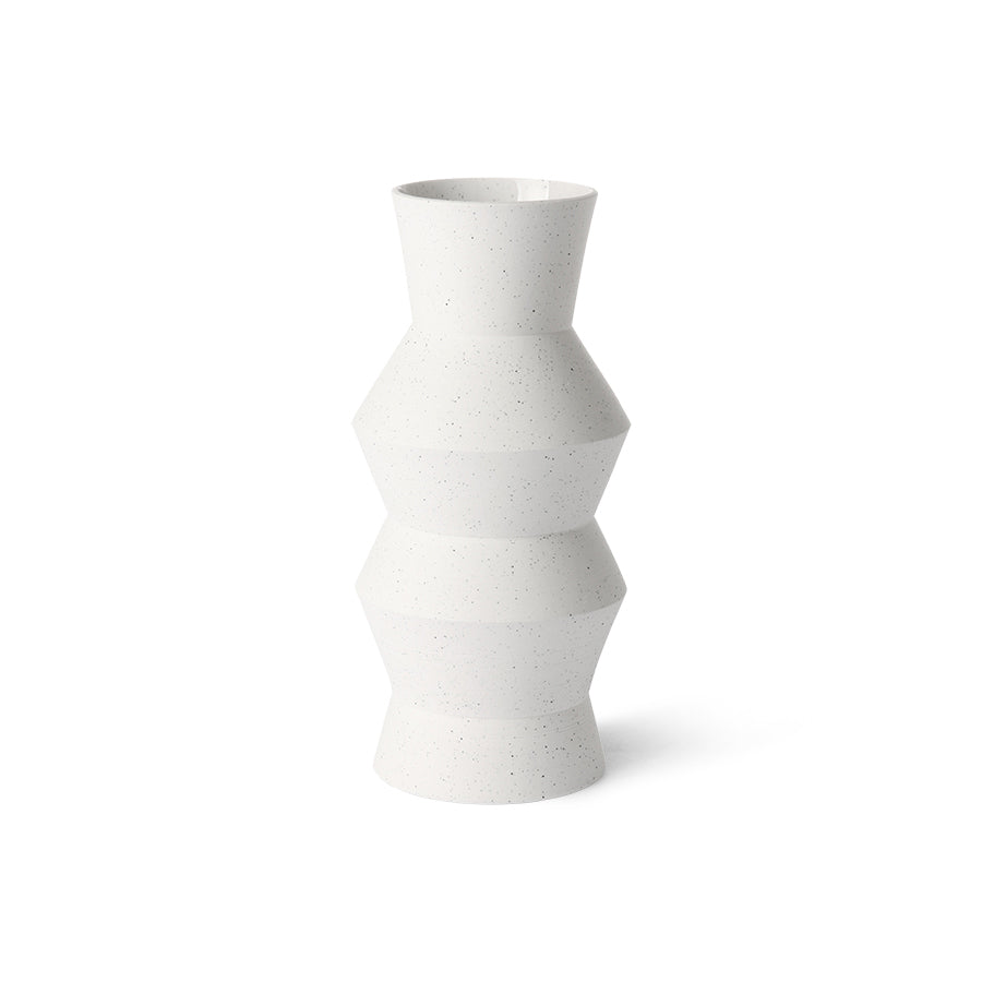 HK-Living-vase-blanc-graphique-Atelier-Kumo