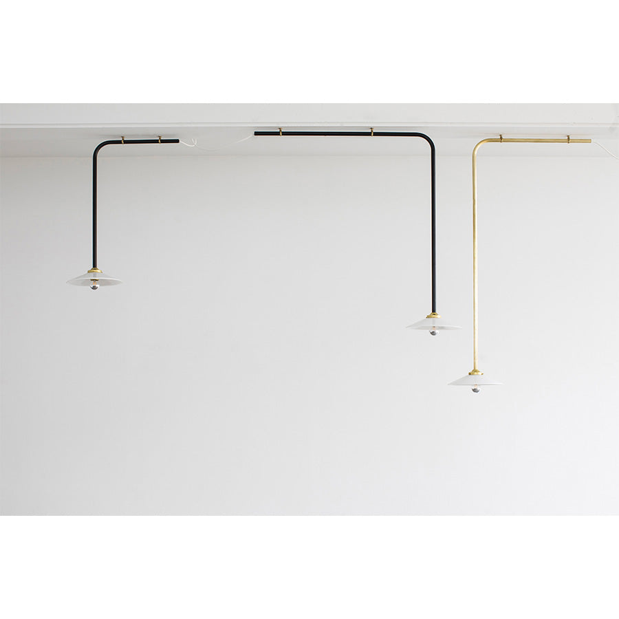 Muller-van-Severen-ceiling-lamp-1-2-3-noir-laiton-ambiance-Valerie-Objects-Atelier-Kumo