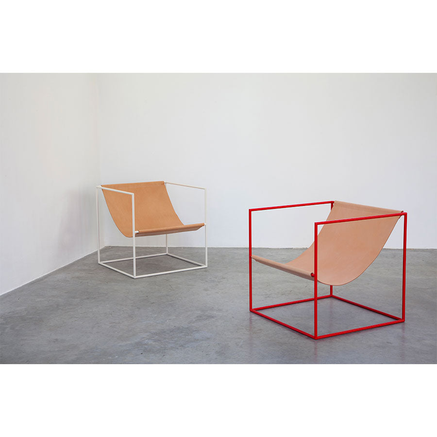 Muller-van-Severen-fauteuil-solo-seat-structure-2-modèles-ambiance-Valerie-Objects-Atelier-Kumo