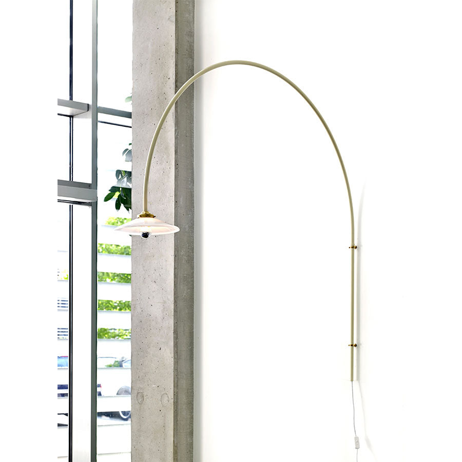 Muller-van-Severen-hanging-lamp-n-3-ivoire-1-Valérie-Objects-Atelier-Kumo