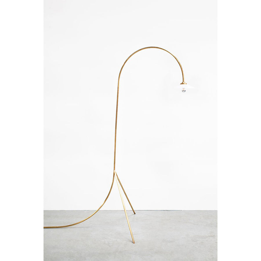 Muller-van-Severen-lampe-standing-lamp-laiton-Valerie-Objects-Atelier-Kumo