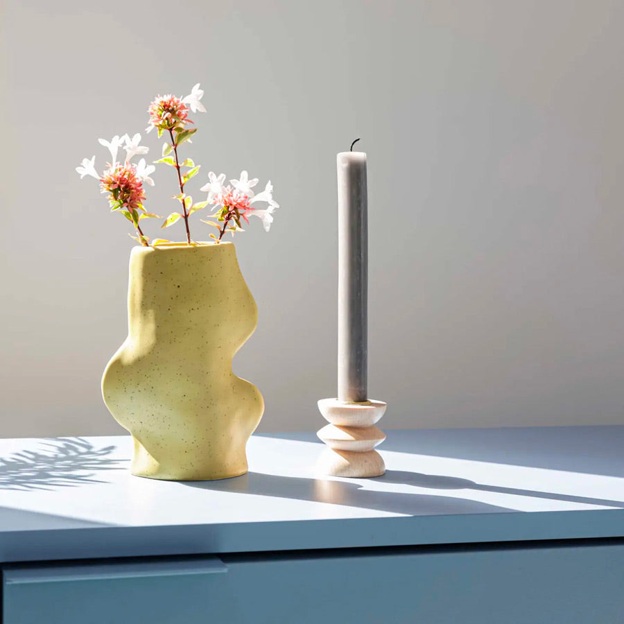 5-mm-paper-vase-fluxo-moyen-vert-pistache-ceramique-Atelier-Kumo