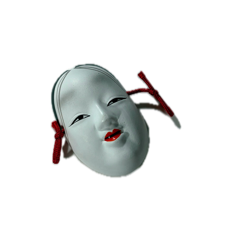 AOI-Trading-masque-japonais-Okame-detail-Atelier-Kumo