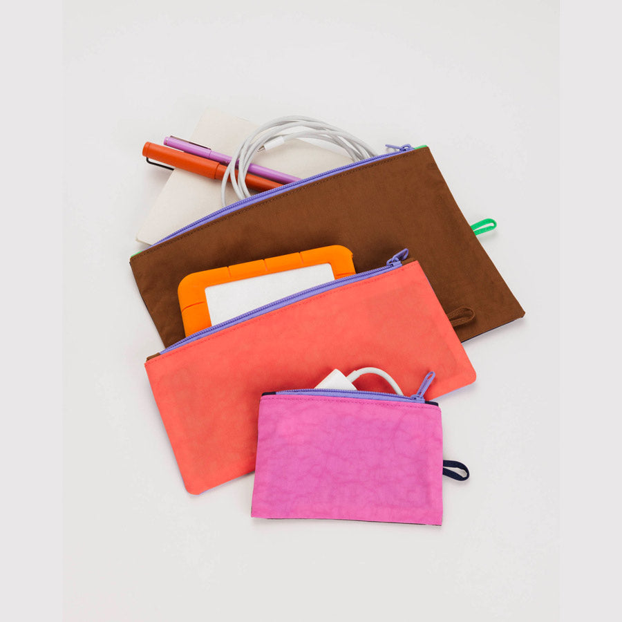 Baggu-ensemble-de-pochettes-plates-nylon-violet-rose-marron-orange-durable-Atelier-Kumo