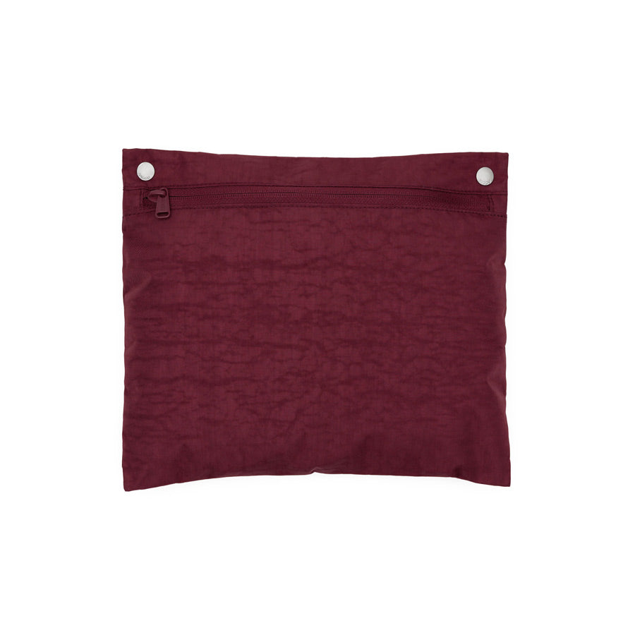 Baggu-grand-sac-cloud-carry-on-bordeaux-pochette-Atelier-Kumo