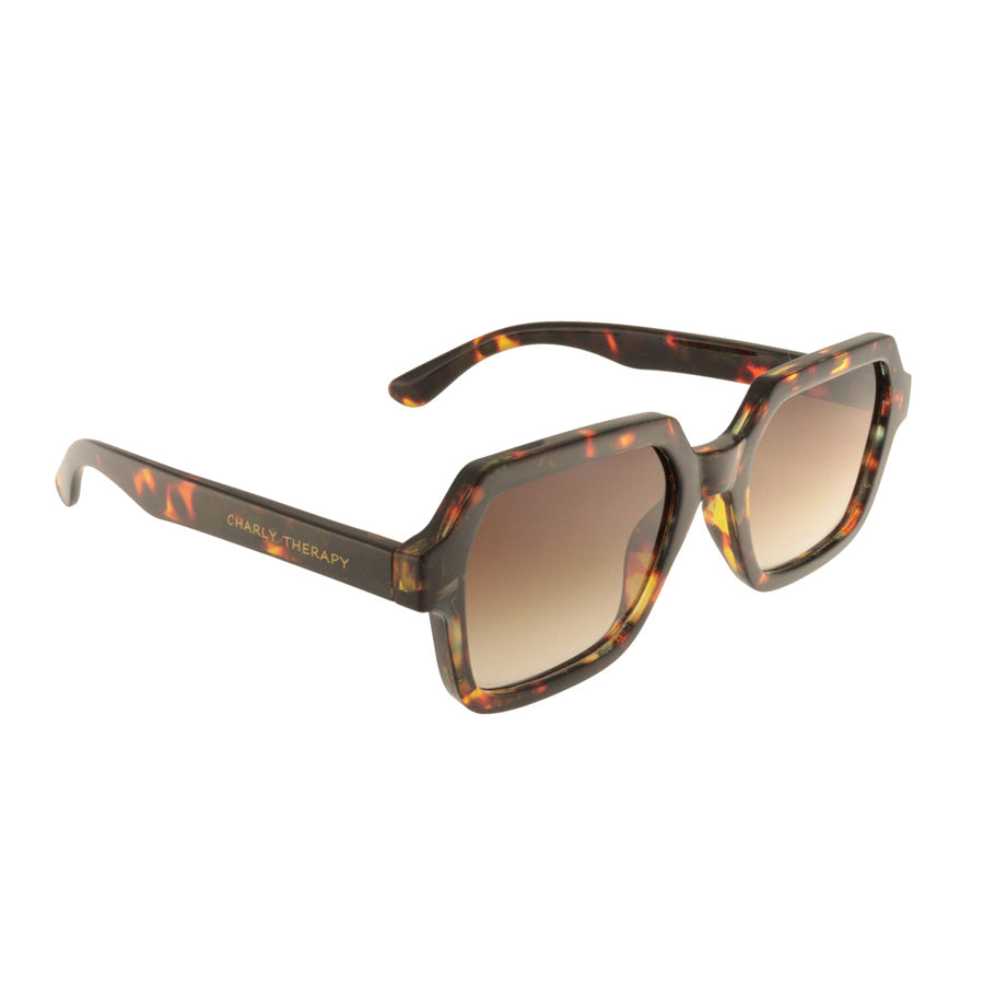 Charly-therapy-lunettes-de-soleil-kylie-ecaille-details-Atelier-Kumo