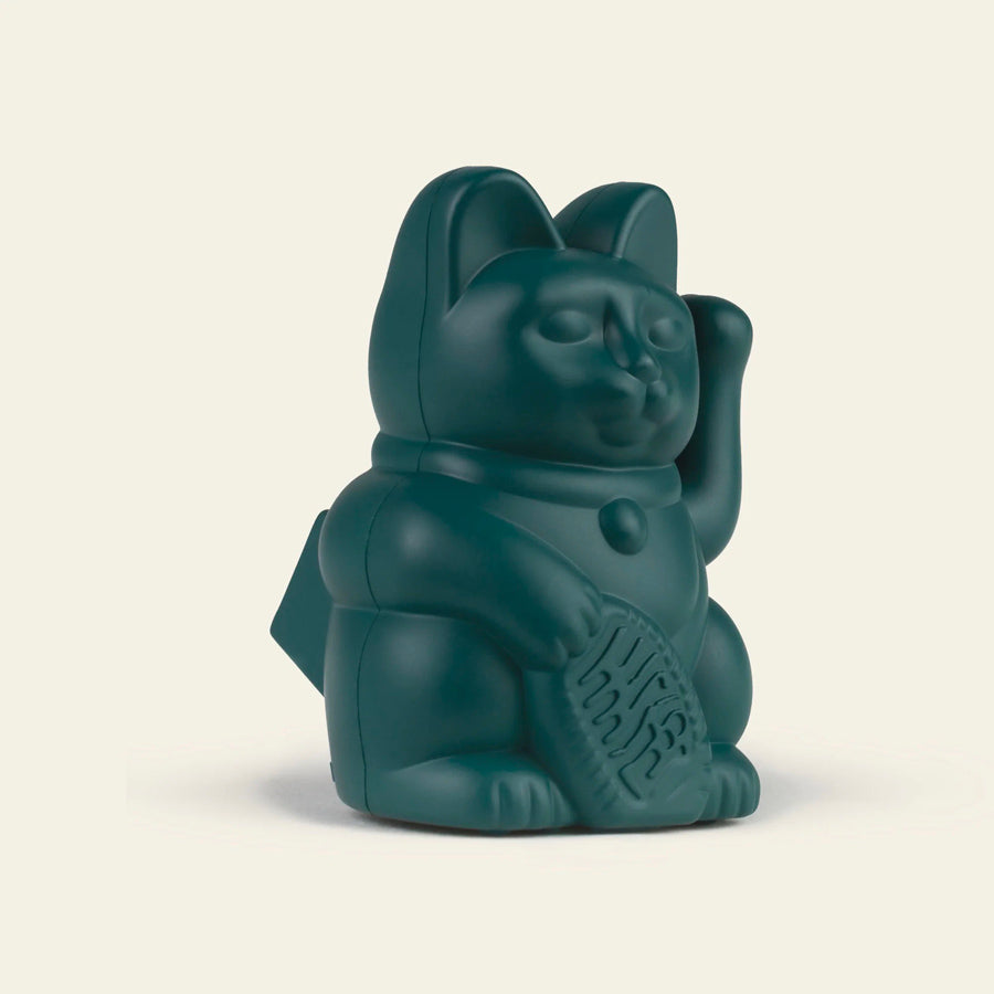 Donkey-mini-chat-porte-bonheur-manekineko-vert-fonce-profil-Atelier-Kumo