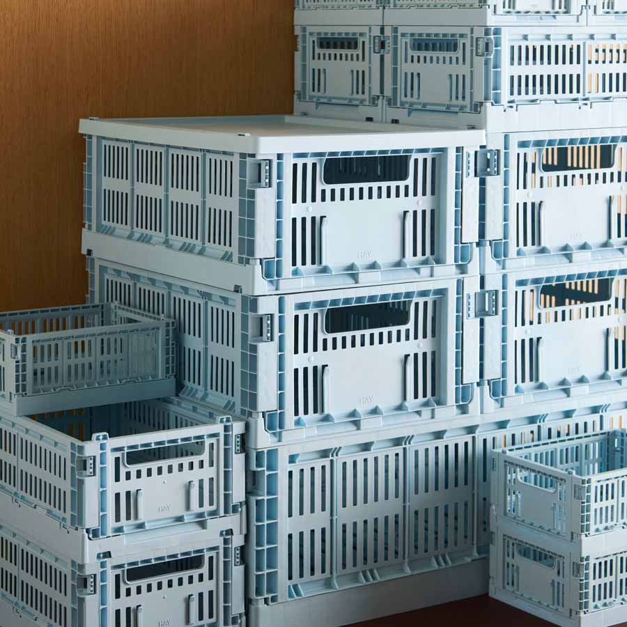 Hay-cagette-collection-colour-crate-soft-blue-details-Atelier-Kumo