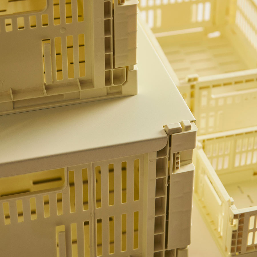 Hay-collection-Colour-Crate-jaune-clair-Atelier-Kumo