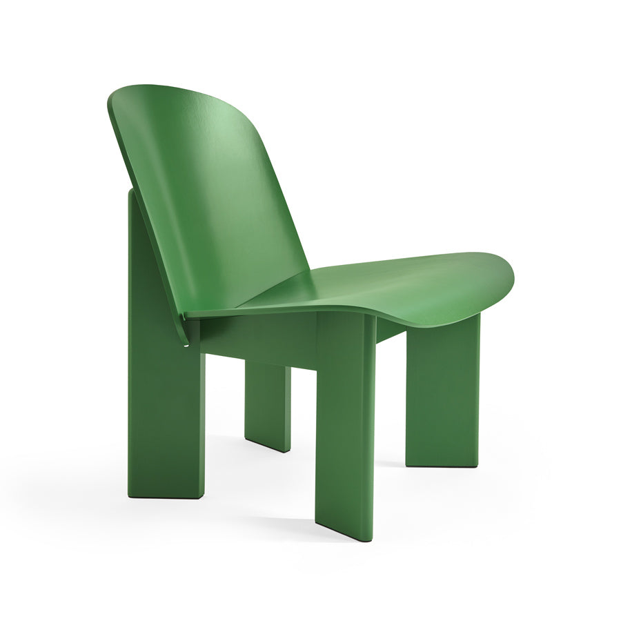 Hay-fauteuil-chisel-lounge-en-bois-hetre-laque-vert-andreas-bergsaker-Atelier-Kumo