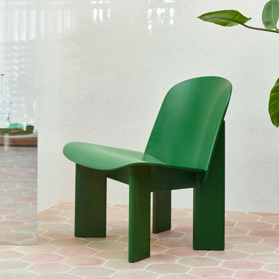 Hay-fauteuil-chisel-lounge-en-bois-hetre-laque-vert-andreas-bergsaker-elegant-Atelier-Kumo