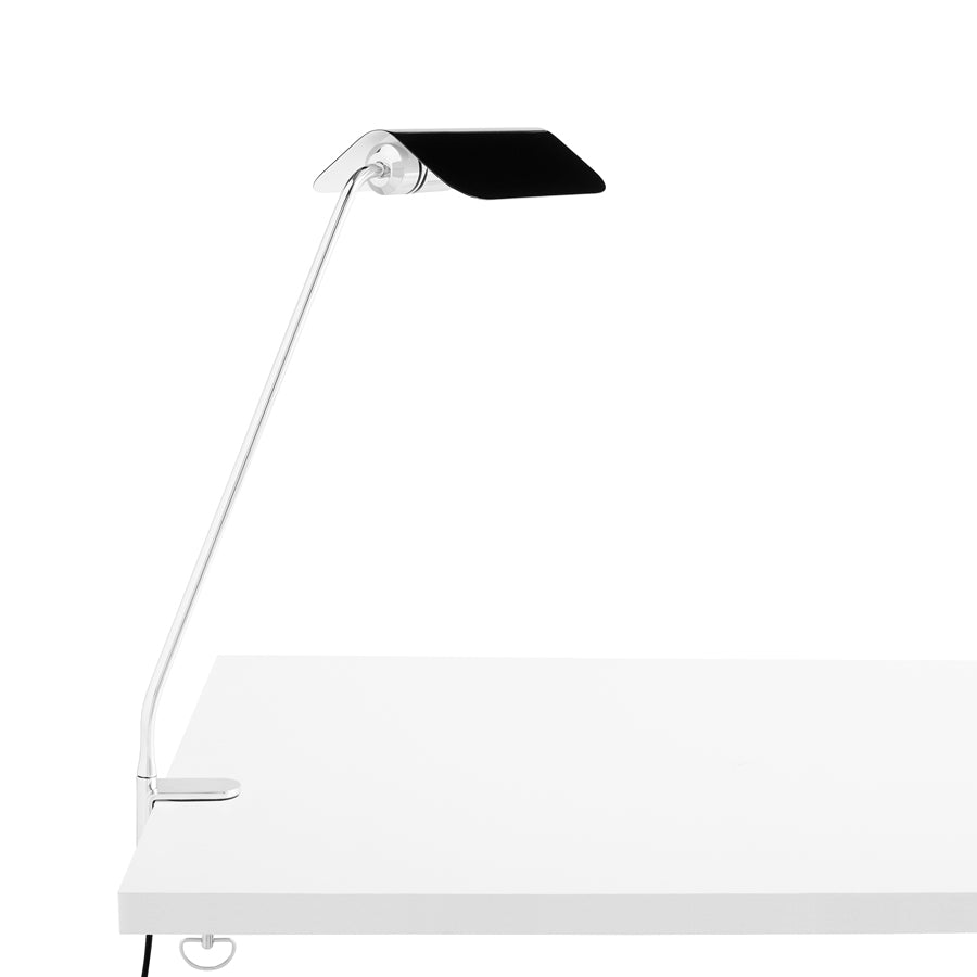Hay Lampe De Bureau Clip Apex Noir Vert Blanc John Tree hay-lampe-de-bureau-clip-apex-noir-vert-blanc-john-tree