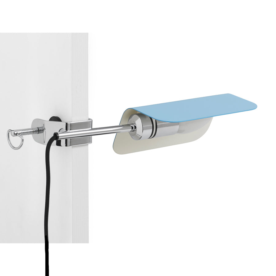 Hay-lampe-apex-clip-bleu-modulable-Atelier-Kumo