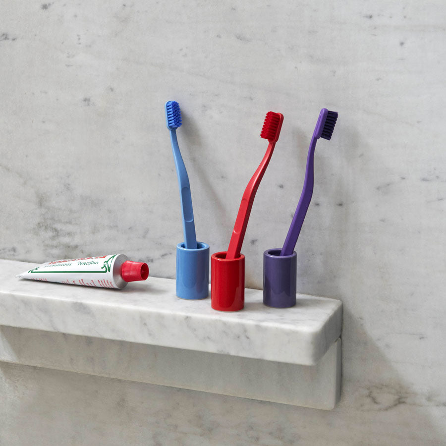 Hay-pot-a-brosse-a-dent-salle-de-bain-Atelier-Kumo