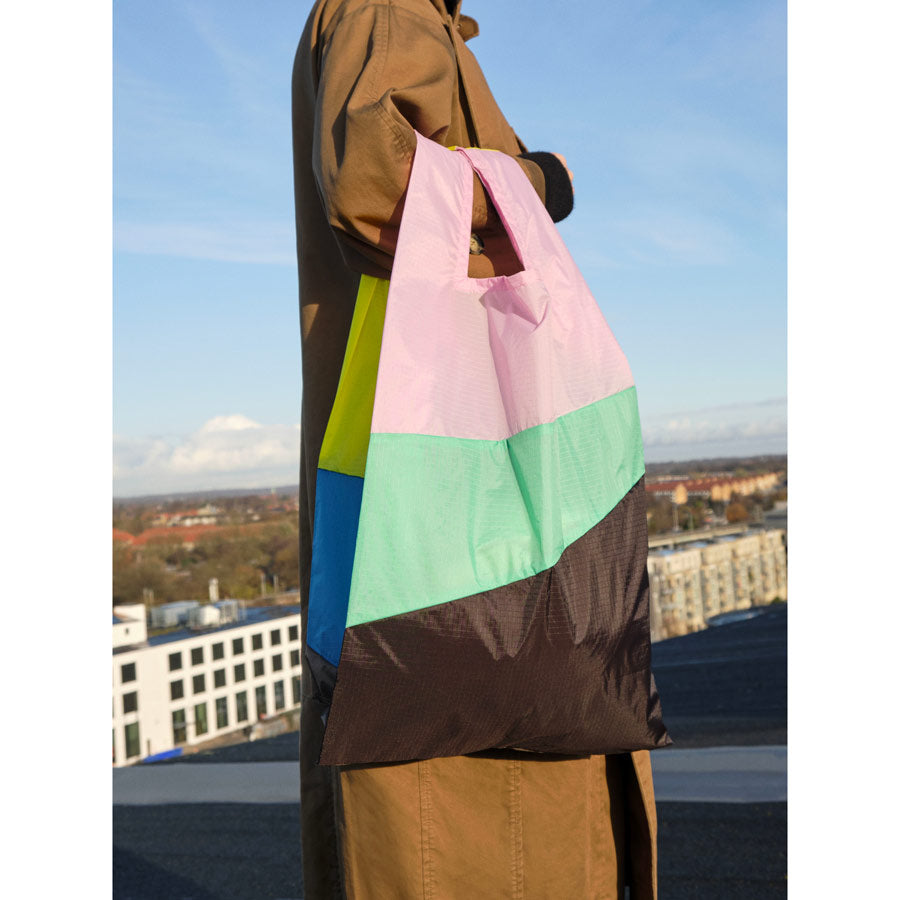 Hay-sac-tote-bag-six-couleurs-N_8-large-rose-menthe-noir-Atelier-Kumo