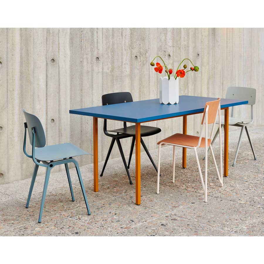 Hay-table-two-color-rectangle-bleu-ocre-designer-Muller-Van-Severen-Atelier-Kumo