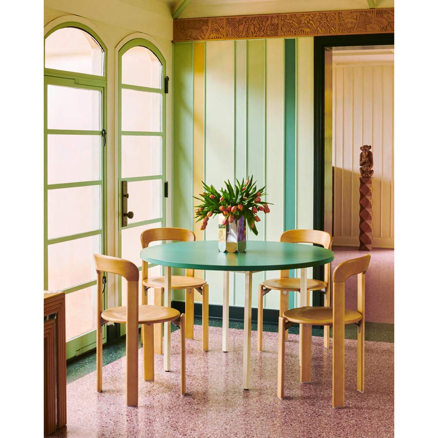 Hay-table-two-color-rectangle-chaise-rey-bois-Muller-Van-Severen-Atelier-Kumo