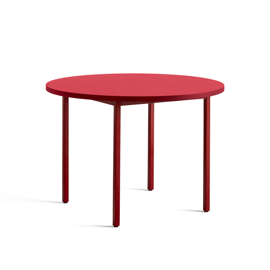 Hay-table-two-color-ronde-105-cm-bordeaux-rouge-Muller-Van-Severen-Atelier-Kumo