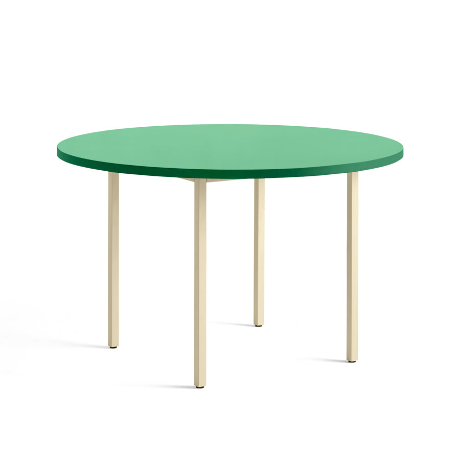 Hay-table-two-color-ronde-120-cm-vert-ivoire-Muller-Van-Severen-Atelier-Kumo
