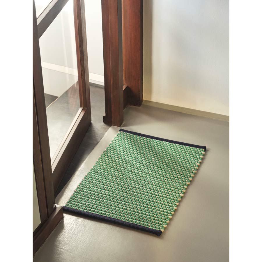 Hay-tapis-door-mat-vert-fluo-paillasson-decoration-interieur-Atelier-Kumo