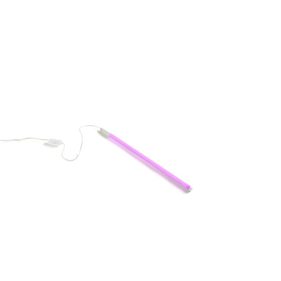 Hay-tube-neon-led-slim-50-cm-rose-Atelier-Kumo