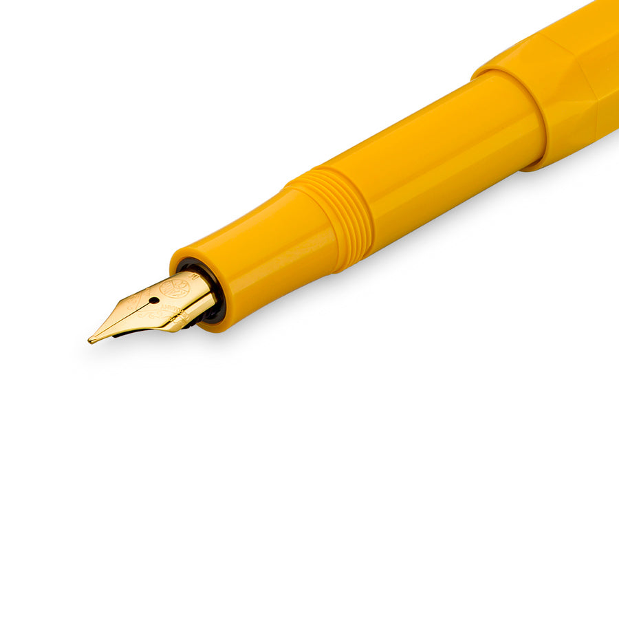 Kaweco-stylo-plume-M-collection-jaune-miel-detail-plume-dore-Atelier-Kumo