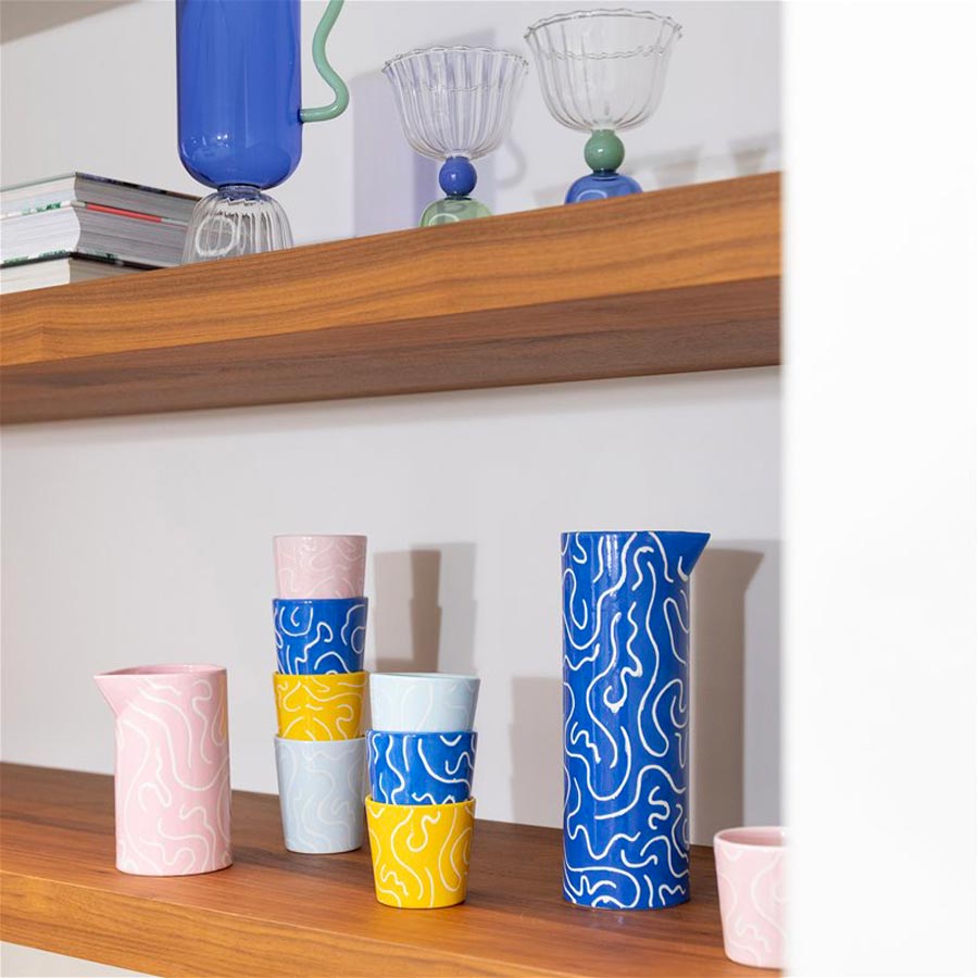Klevering-tasse-et-carafe-soba-collection-porcelaine-Atelier-Kumo