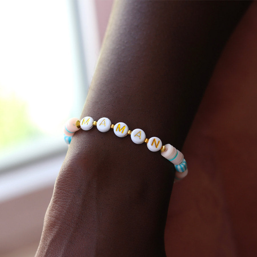La-Petite-Epicerie-perles-lettres-maman-pour-bracelet-a-personnaliser-loisirs-creatifs-Atelier-Kumo