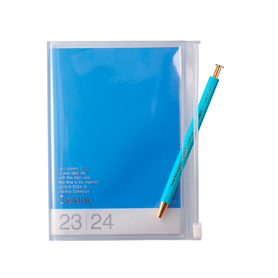 Mark_s-agenda-A6-2023-2024-belu-stylo-Atelier-Kumo