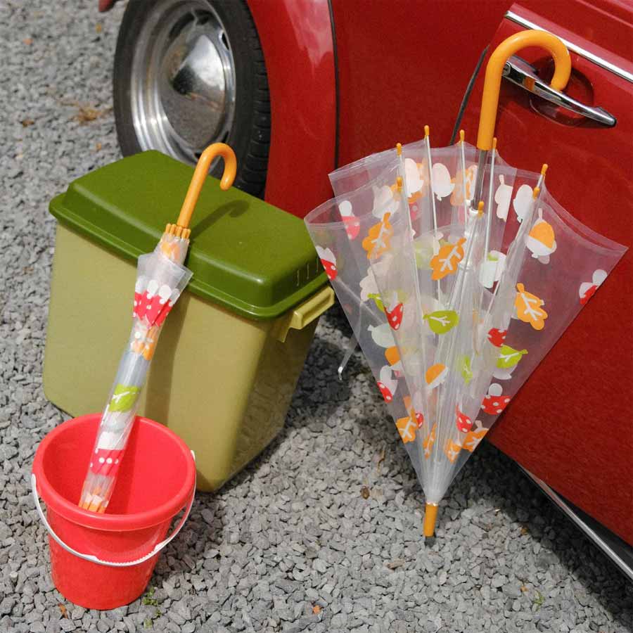 Mathilde-cabanas-parapluie-adultes-automne-Atelier-Kumo