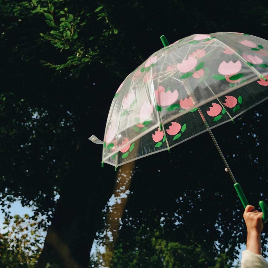 Mathilde-cabanas-parapluie-adultes-tulipes-ambiances-details-Atelier-Kumo