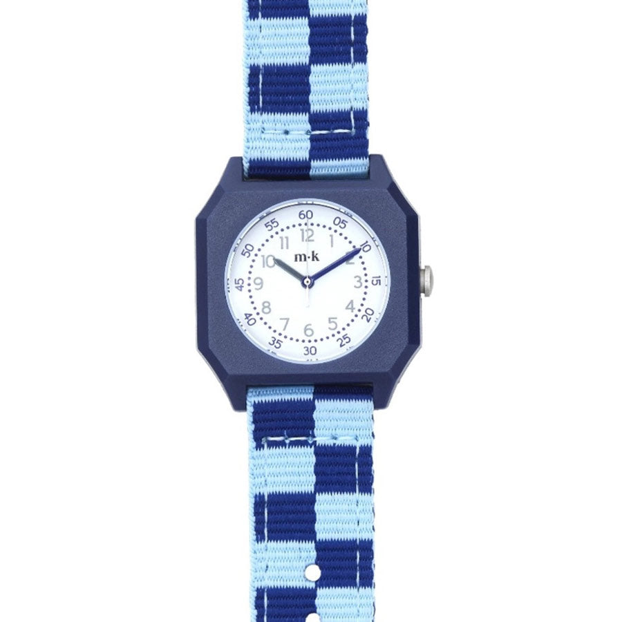 Mini-kyomo-montre-enfant-carreaux-bleu-fonce-bleu-ciel-zoom-Atelier-Kumo