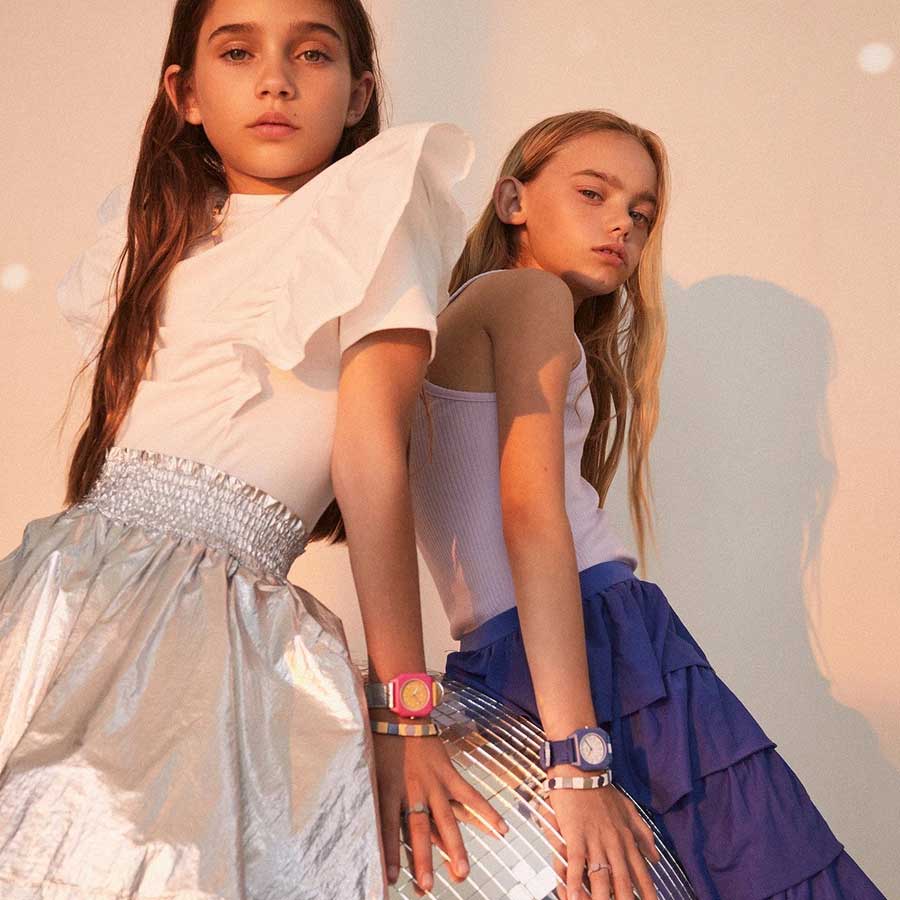 Mini-kyomo-montre-enfant-disco-portee-ambiance-Atelier-Kumo