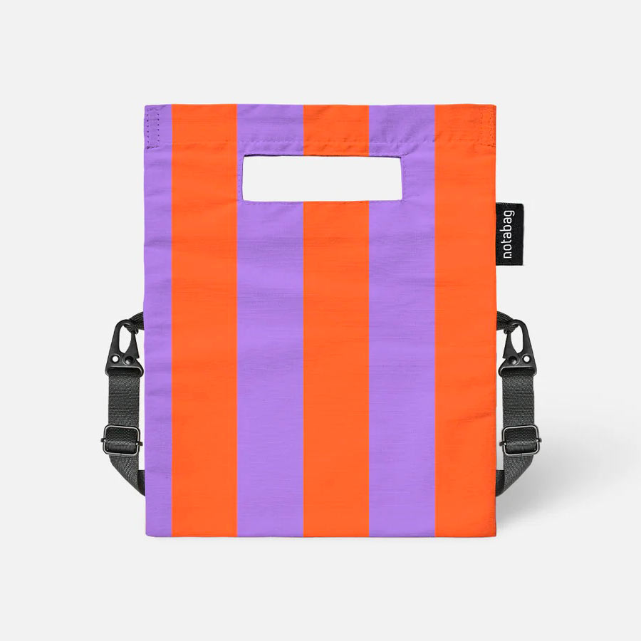 Notabag-accessoires-pochette-bandouliere-royal-blue-raye-detail-Atelier-Kumo