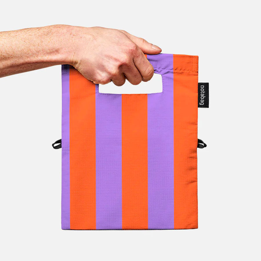 Notabag-accessoires-pochette-bandouliere-royal-blue-raye-porte-Atelier-Kumo