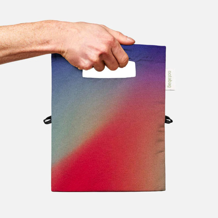 Notabag-pochette-bandouliere-recycle-porte-detail-Atelier-Kumo