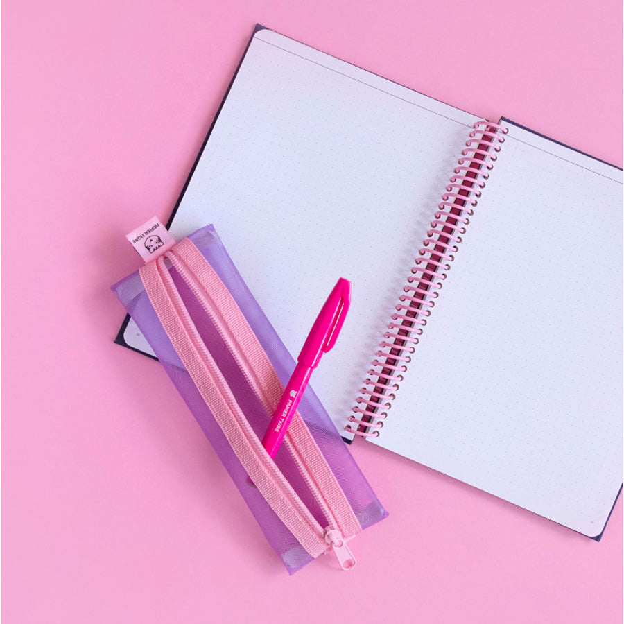 Papier-Tigre-trousse-kito-avec-elastique-rose-lila-ambiance-carnet-Atelier-Kumo