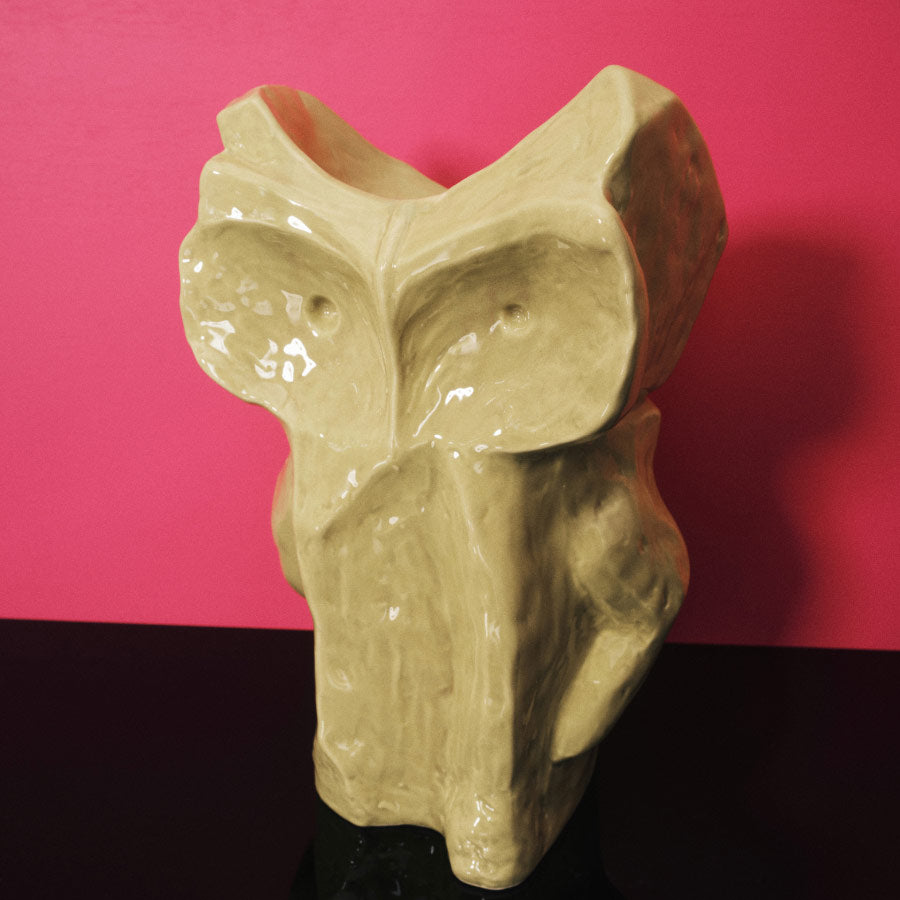 Serax-ambiance-vase-hiboux-taille-L-jaune-after-midnight-Atelier-Kumo