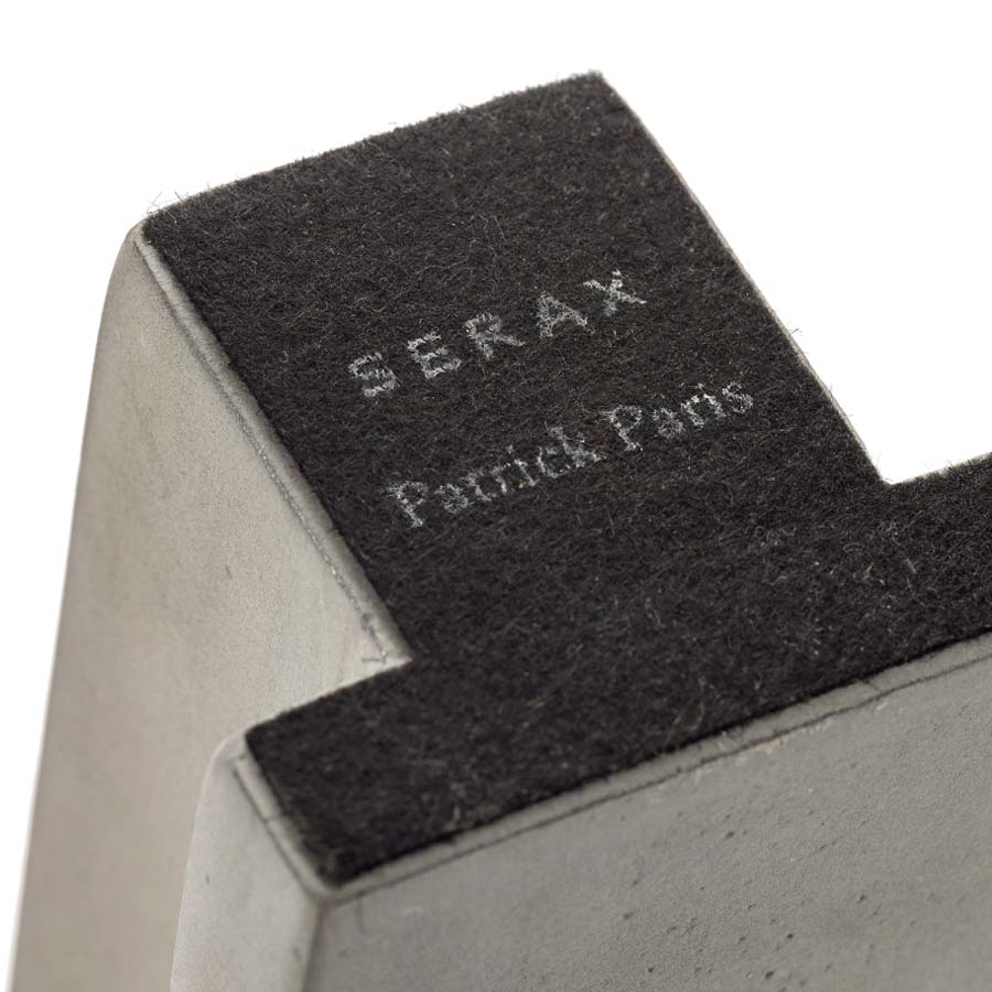 Serax-bougeoir-beton-gris-werk-patrick-paris-decoration-Atelier-Kumo