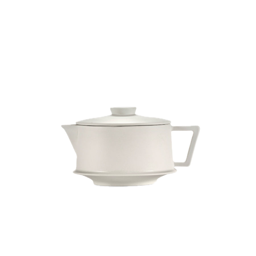 Serax-detail-teapot-slate-dune-Atelier-Kumo