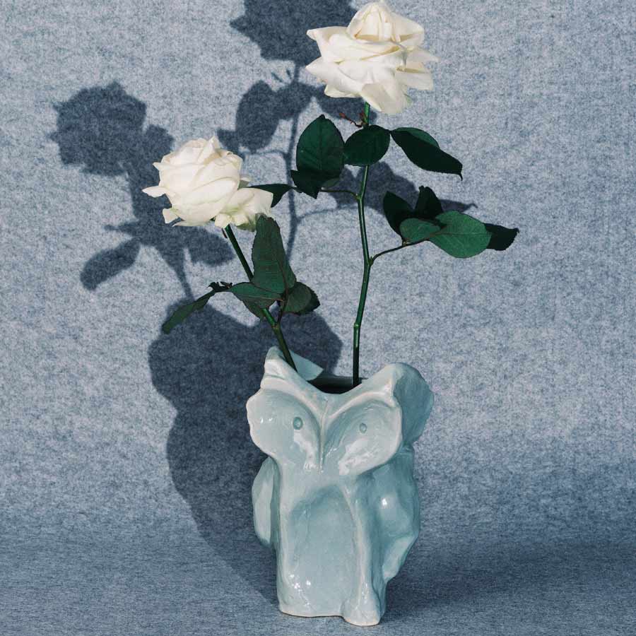 Serax-vase-hiboux-taille-s-bleu-clair-after-midnight-Atelier-Kumo