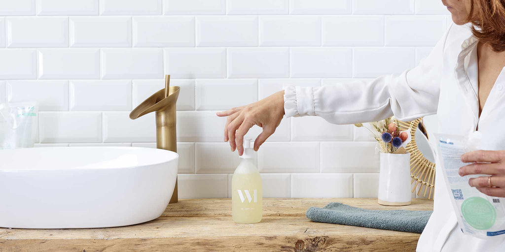 Le gel lavant pour les mains bio parfum mimosa  What Matters de l'Atelier Kumo