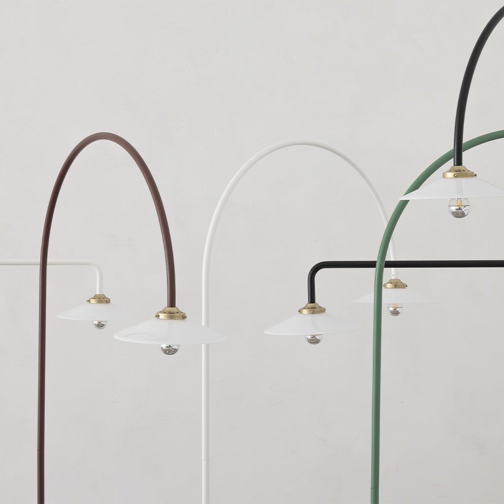 Les 3 nouvelles lampes standing lamp marble des designers Muller Van Severen
