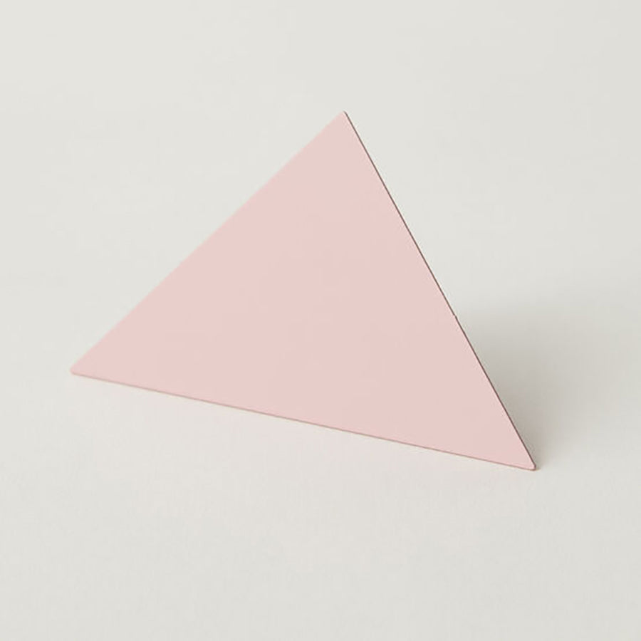 Block-Design-geometrique-clip-triangle-rose-Atelier-Kumo