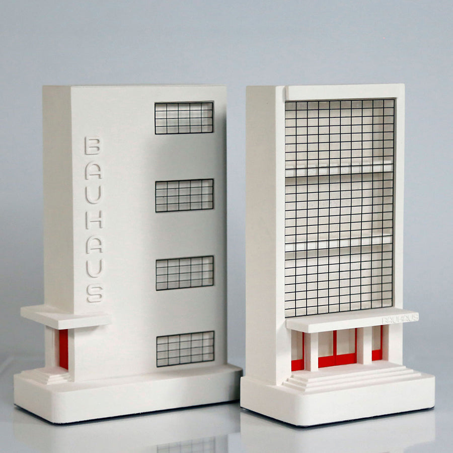Chisel-and-Mouse-Bauhaus-mini-maquette-Atelier-Kumo