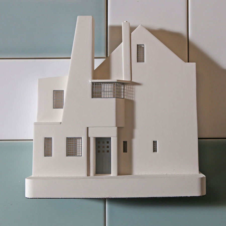 Chisel-and-Mouse-hill-house-facade-maquette-Atelier-Kumo