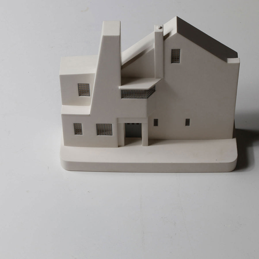 Chisel-and-Mouse-hill-house-maquette-Atelier-Kumo