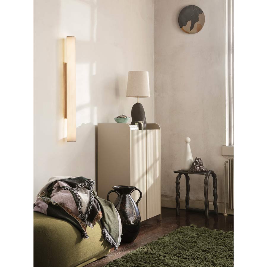 Ferm-Living-lampe-applique-vuelta-100-blanc-laiton-Atelier-Kumo